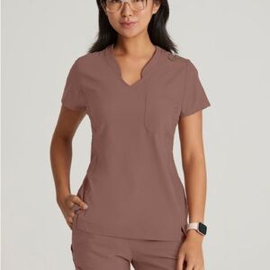 Grey's Anatomy Evolve Stretch Scrubs Medium top and Small Petite bottom